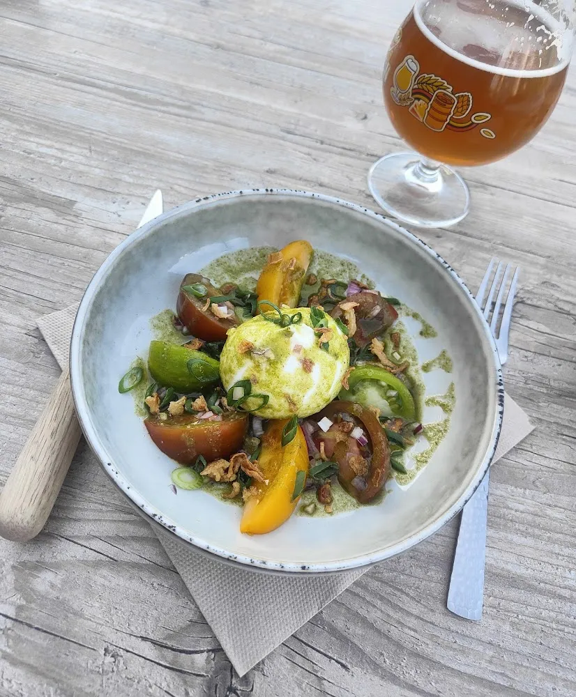 Tomates d’antan Burrata Des Pouilles Au Pesto